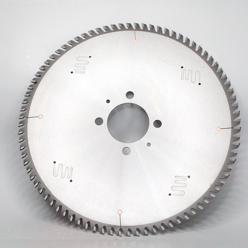 TCT Saw Blade for Wood 400 84T