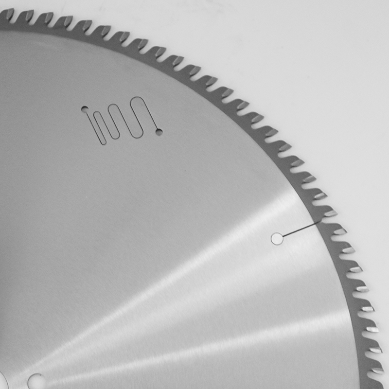 TCT Saw Blade for Aluminum 400 120T